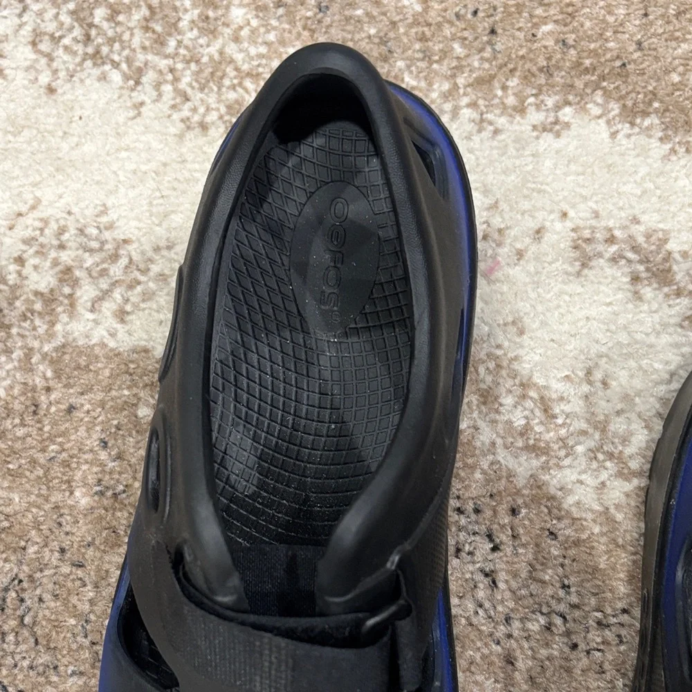 OOFOS Black and Blue Men's Sandals - Picture 7 of 7